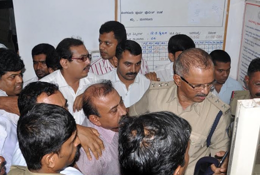 Kadri inspector Nagaraj suspended for alleged assault on lawyer 1